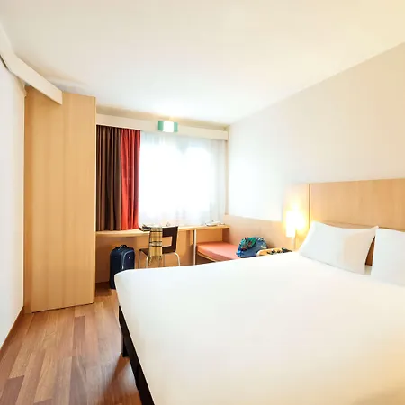 Ibis Centrum Hotel