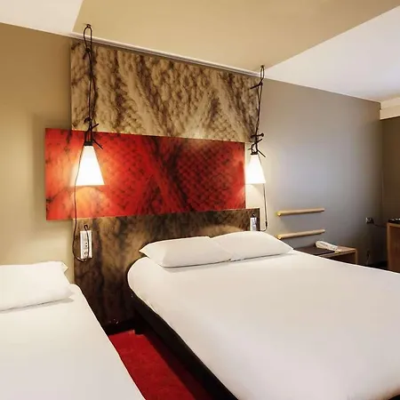 Hotel Ibis Centrum 2*