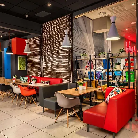 Ibis Centrum 2* وارسو