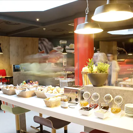 فندق Ibis Centrum 2*