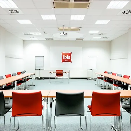 Hotel Ibis Centrum 2*