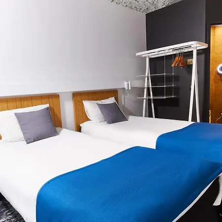 Ibis Centrum Hotel 2*