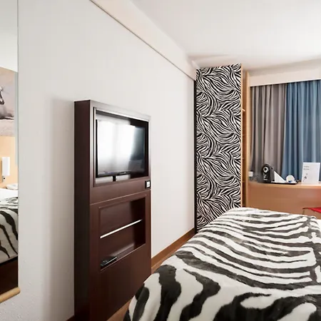 Hotel Ibis Centrum 2*