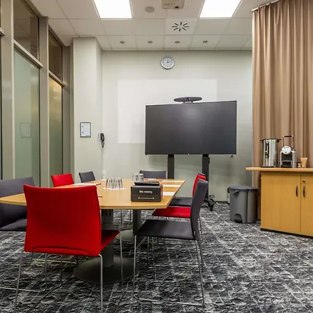 Ibis Centrum 2* Varsovie