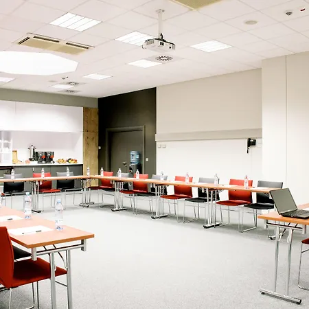 Ibis Centrum Отель 2*