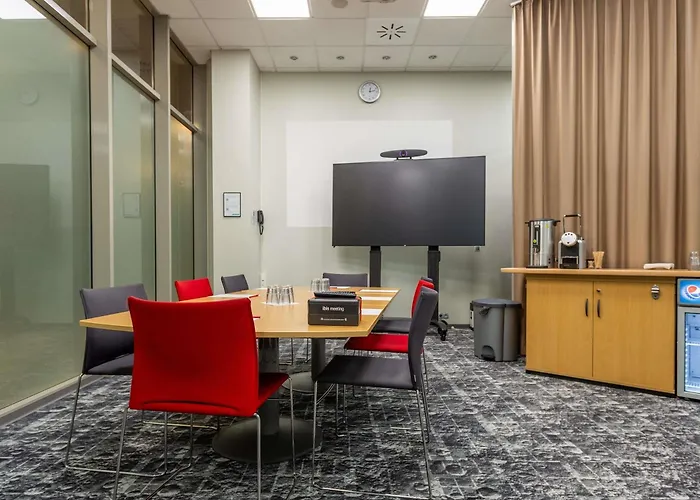 Ibis Centrum 2* Βαρσοβία