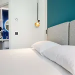 Ibis Centrum 2*